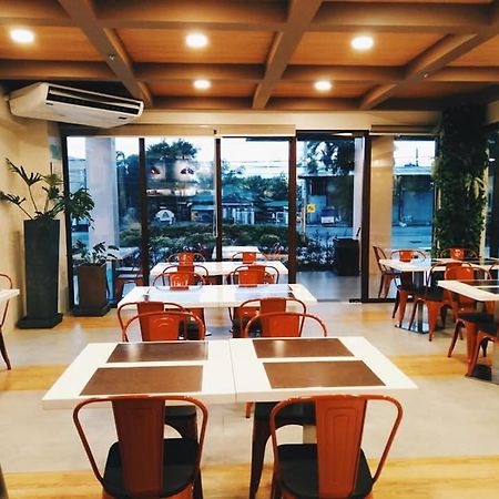 Hotel Rosita Lucena Ngoại thất bức ảnh